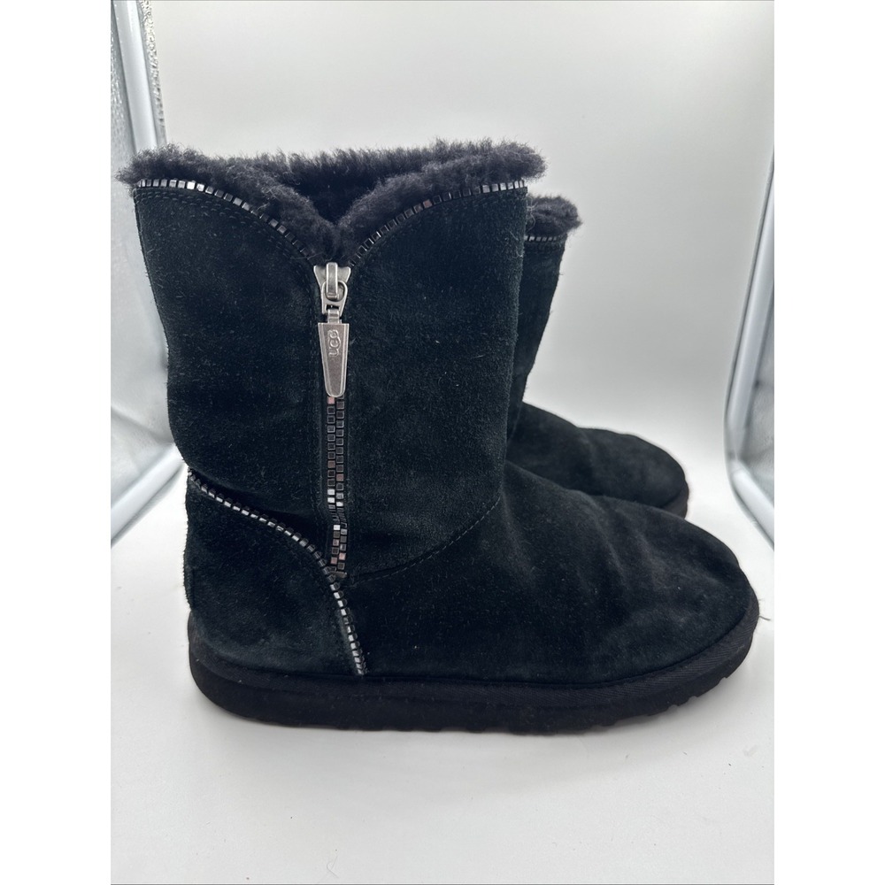 UGG Women's Sherpa Boot Size 5 Black Suede Zip Shoe